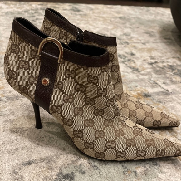 Gucci Shoes - Gucci ankle boots